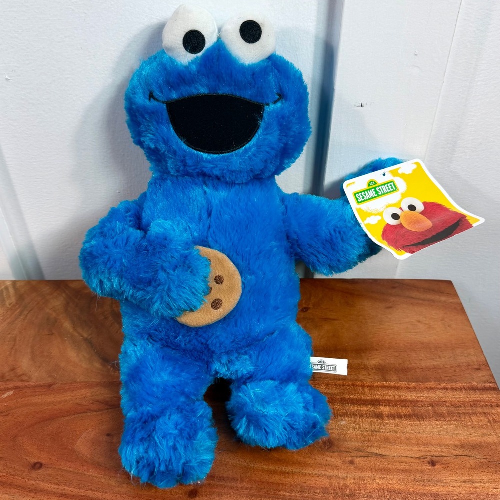 Sesame Street Cookie Monster Plush Toy Factory Blue Stuffed Animal w/ Cookie